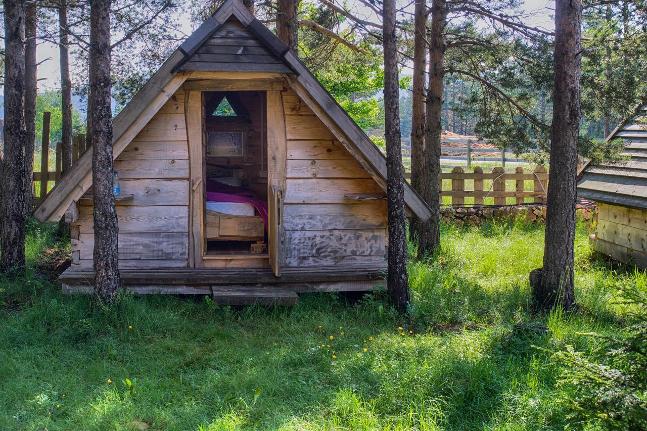 Eco Camp Chalets Pod Gorom Žabljak エクステリア 写真