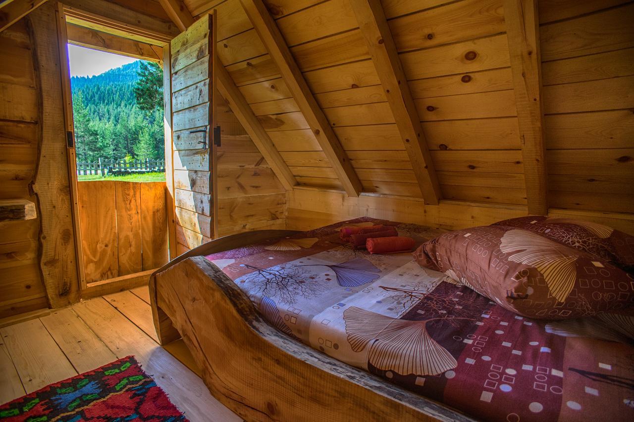 Eco Camp Chalets Pod Gorom Žabljak エクステリア 写真