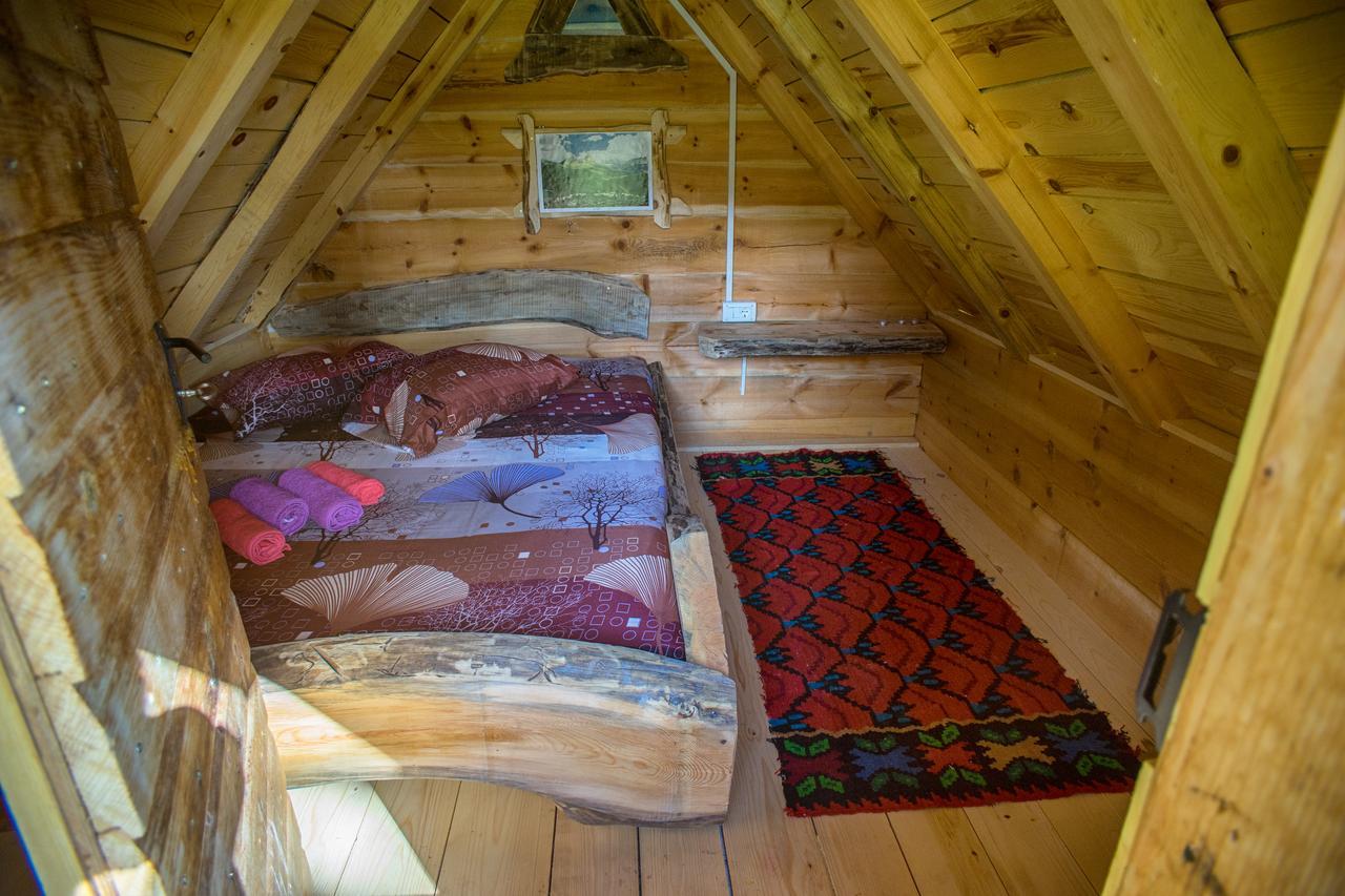 Eco Camp Chalets Pod Gorom Žabljak エクステリア 写真
