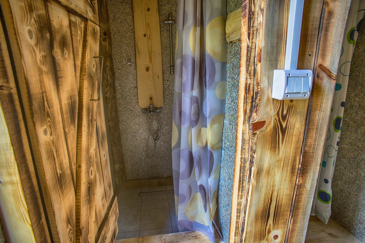Eco Camp Chalets Pod Gorom Žabljak エクステリア 写真